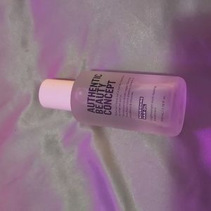 Authentic beauty concept nourishing hair oil